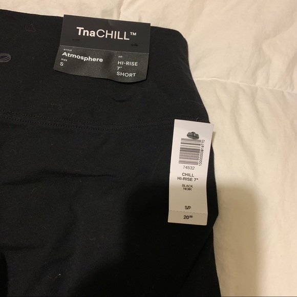 SOLD NEW TNA CHILL ATMOSPHERE HR 7” SHORT - Picture 6 of 8